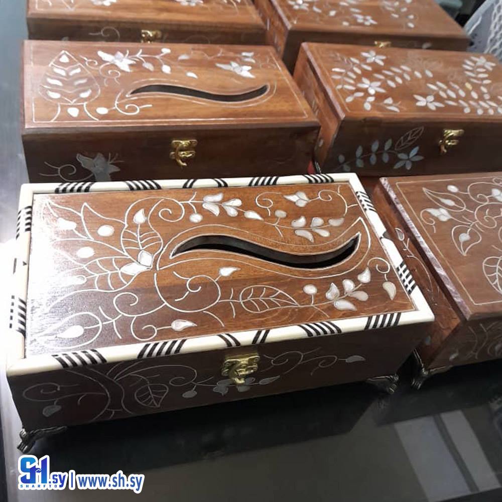 علب من الخشب الجوز الطبيعي 10 (عصام الحلبي)