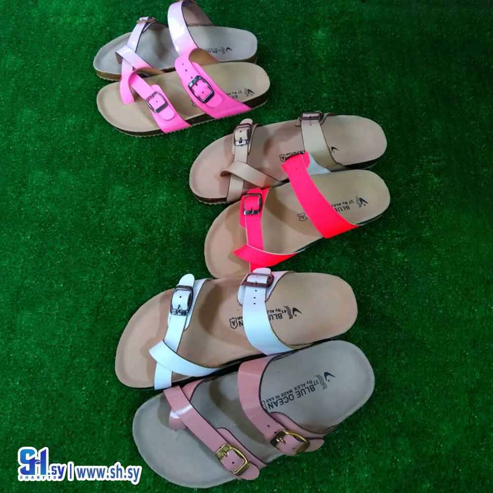 صندل نسائي بتصميم حلقة الإصبع والأبزيم (المحيط الازرق)