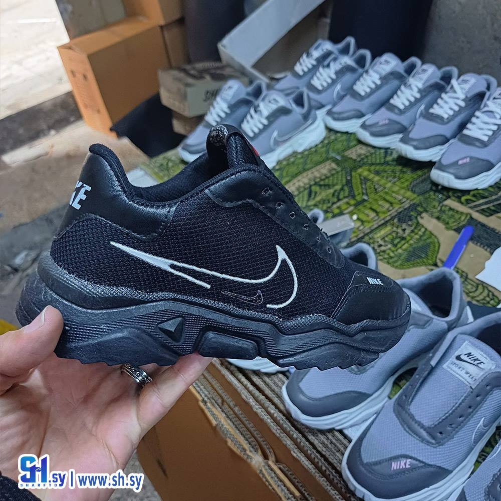 حذاء نسواني نعل نفاش طري (أحذية Romans)