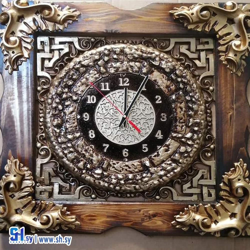 ساعة حائط خشبية 3 (العلو)