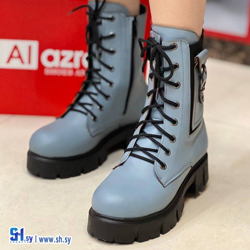 بوط جزمة نسائية جيب (أحذية العذراء)