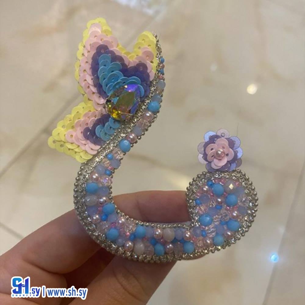 بروش موديل حرف (كذا فكرة)