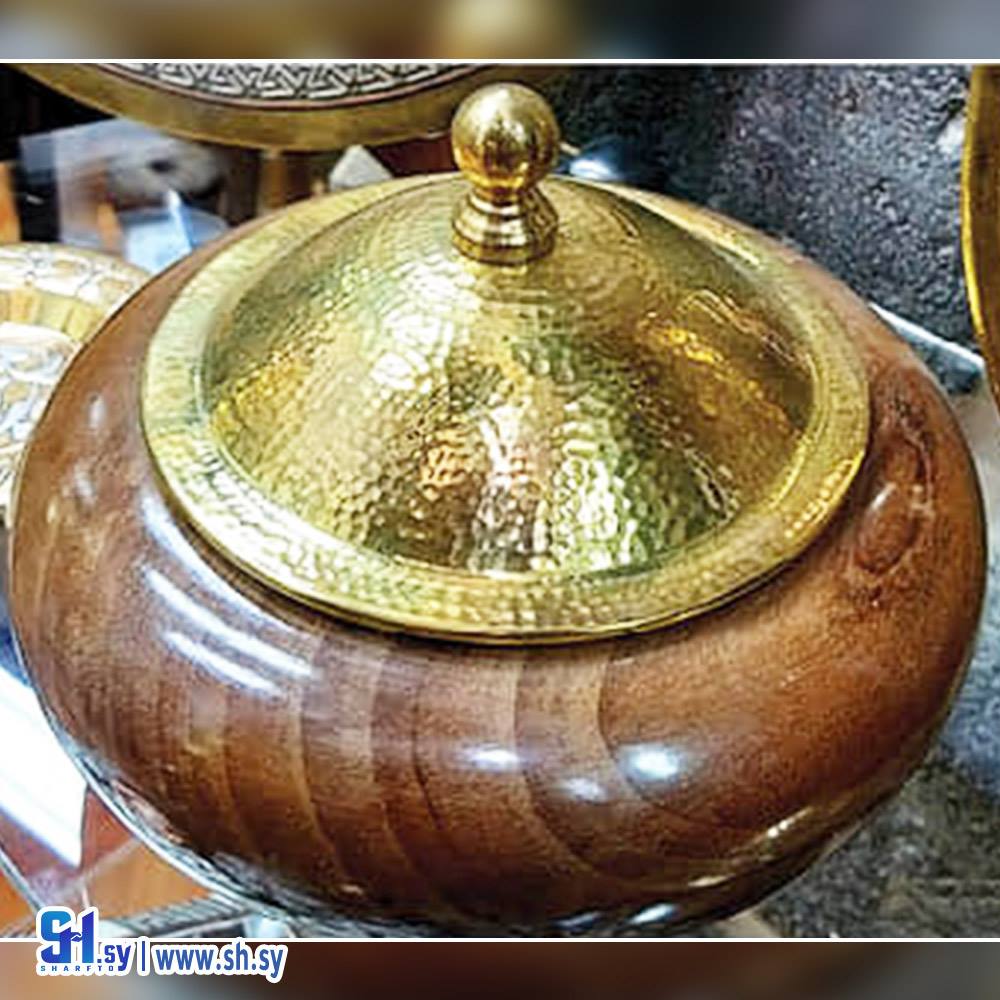 صمدية سكرية  D011 (حاضنة دمر المركزية للفنون الحرفية)