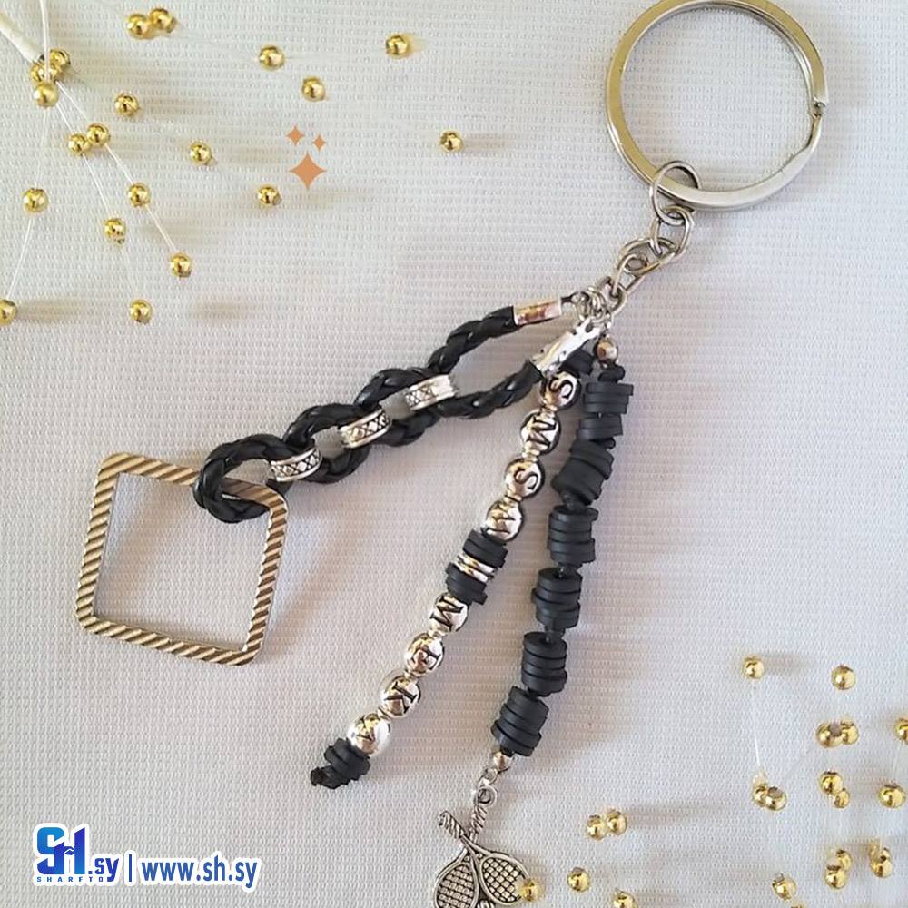 سلسلة مفاتيح رجالي (LUJI Crafts)