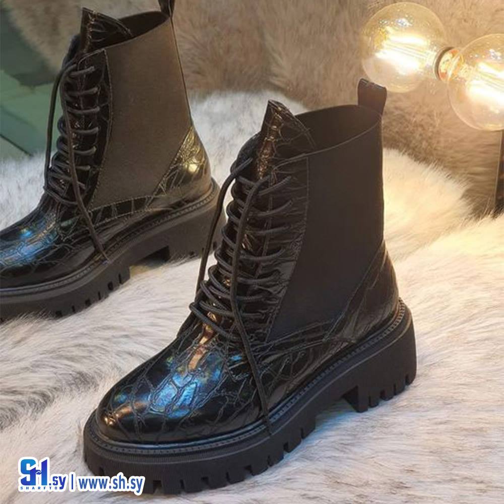 بوط جزمة نسائي جلد و مطاط (احذية ستارك)