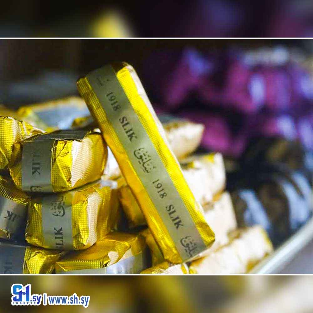 كروكان اللوز المقرمش مع شوكولا الحليب (سكر نبات)