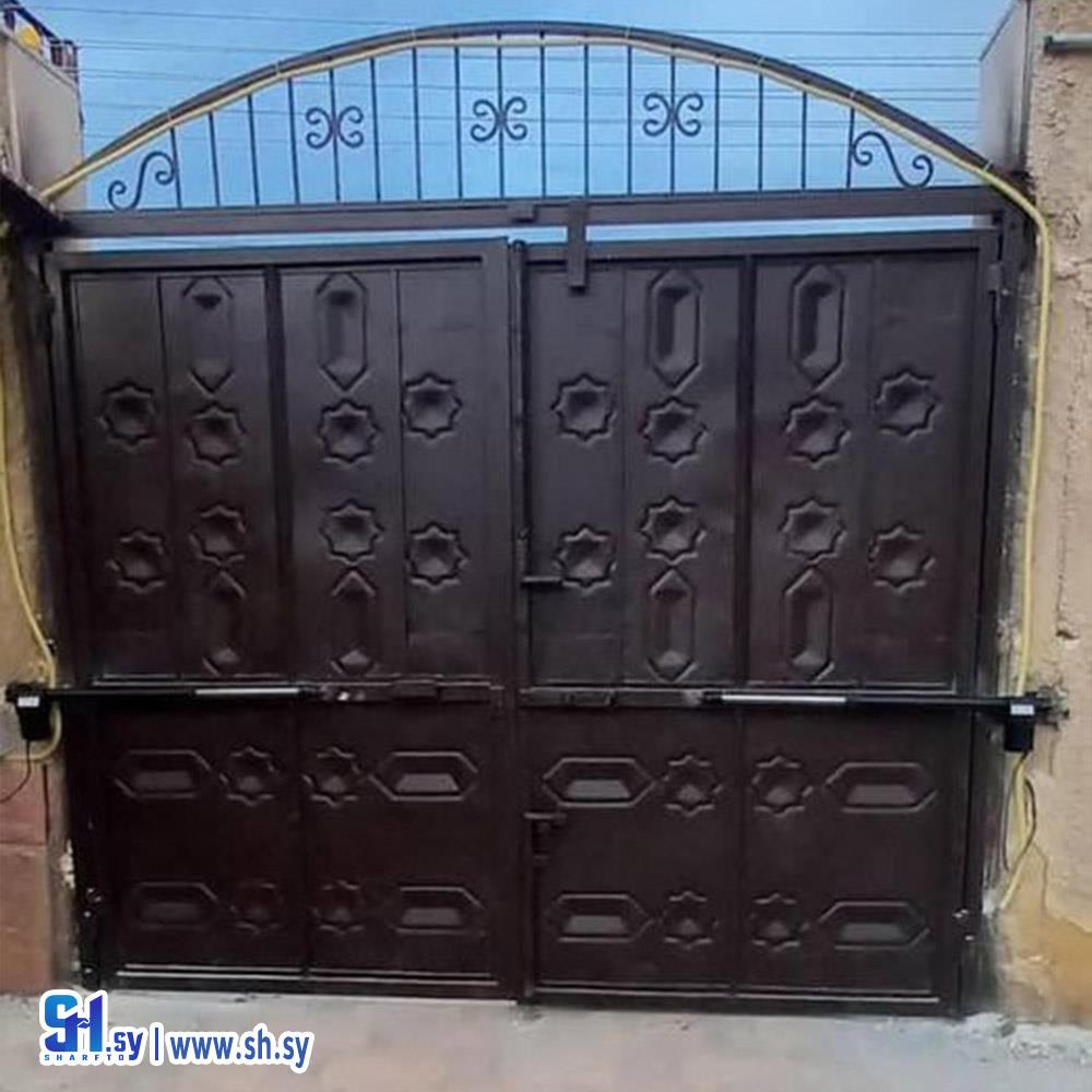 بوابة متأرجحة مزودة بنظام التحكم عن بعد V2 (كعدان للأبواب الآلية)