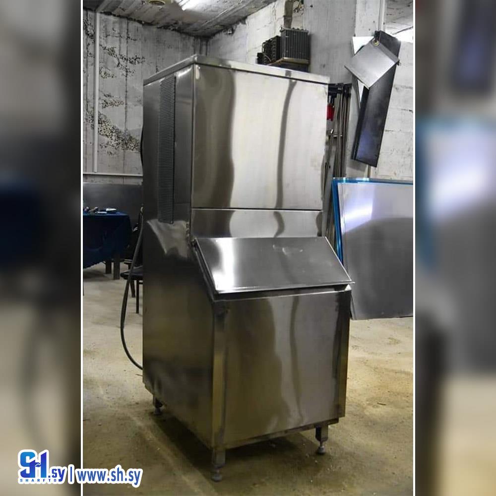 آلة أنتاج ثلج مكعبات (شركة ستيل لتوريد الألات الصناعية)