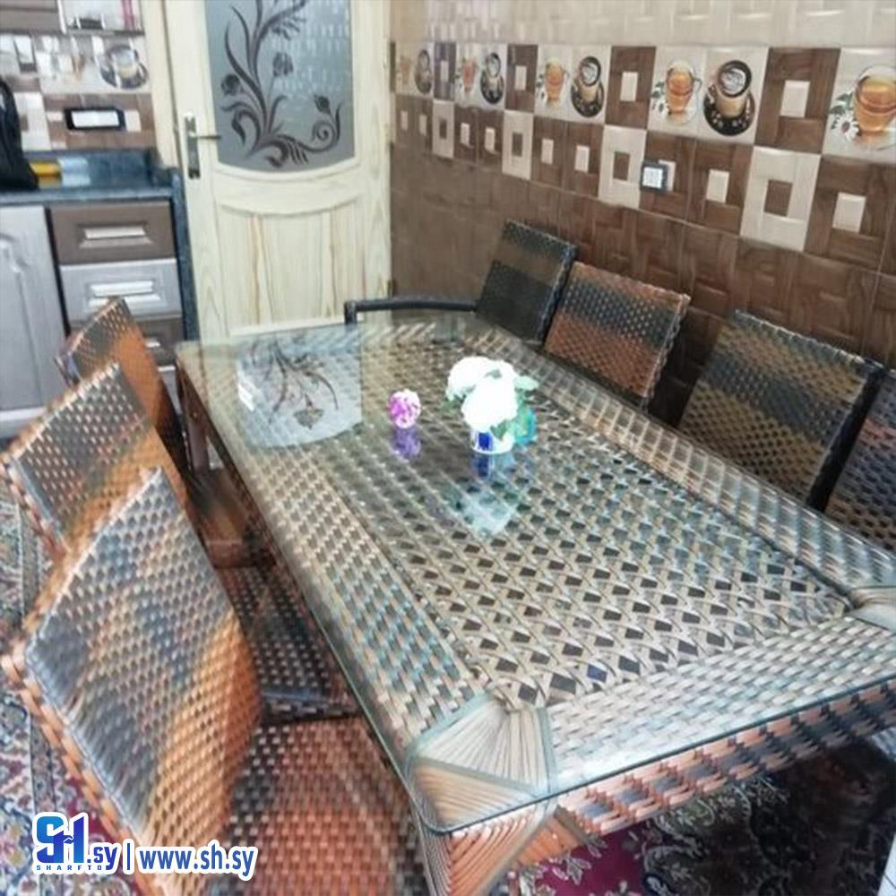 طاولة طعام لف مميز  (مفروشات الطير)