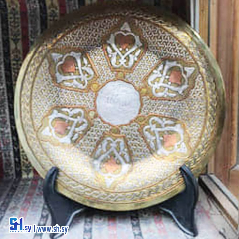 صحن نحاس D007 (حاضنة دمر المركزية للفنون الحرفية)