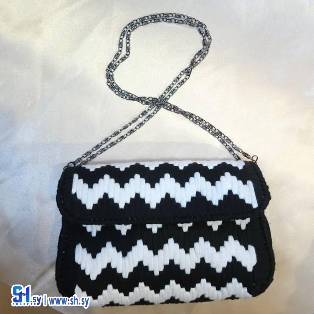 حقيبة كتف نسائية كانفا (الأمل للأعمال اليدوية)