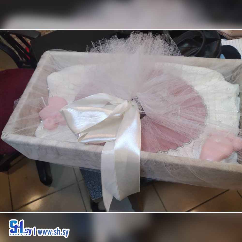 بوكس مخمل مع حرام بيبي (DJ)