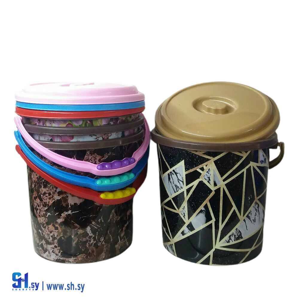 سطل مهملات بغطاء (الرواس للأدوات المنزلية)