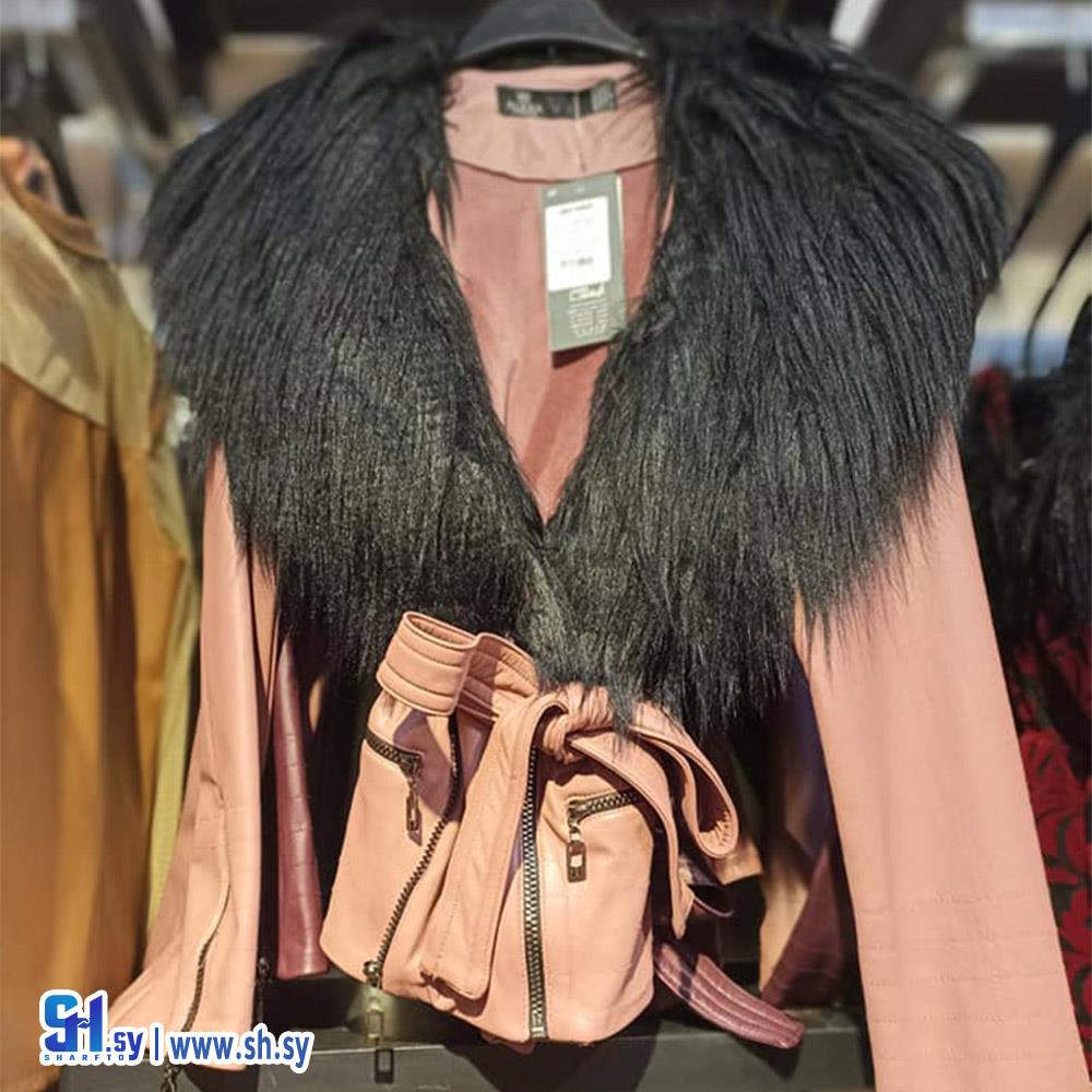 جاكيت نسائي جلد (أزياء عجلة)