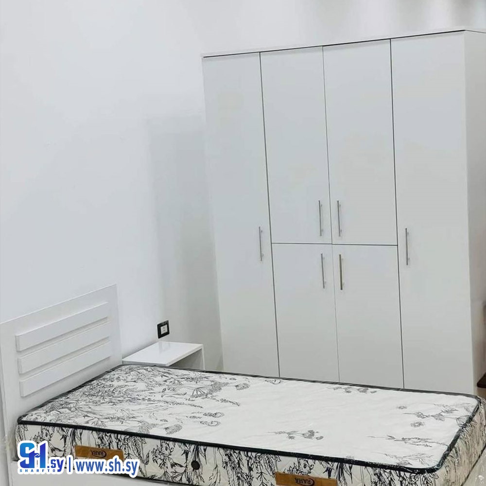 غرفة نوم مفردة (Wooden souvenir)