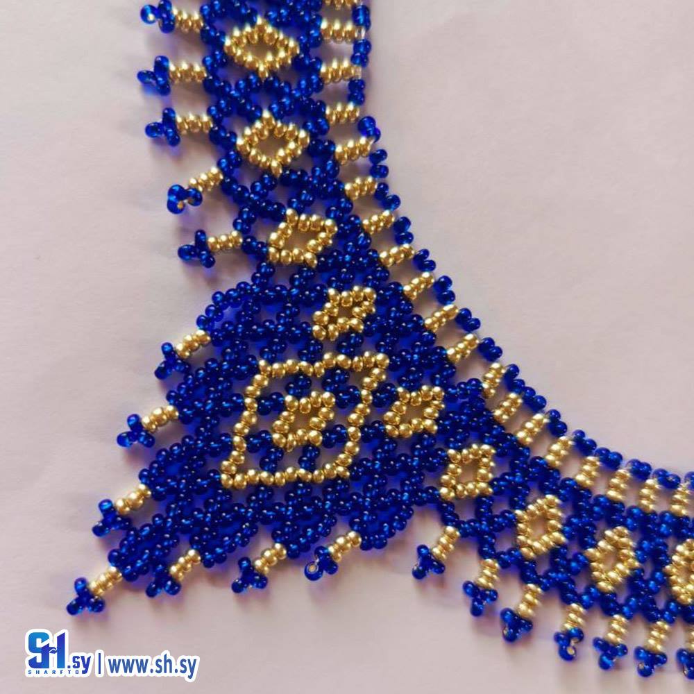 قلادة خرز (White)