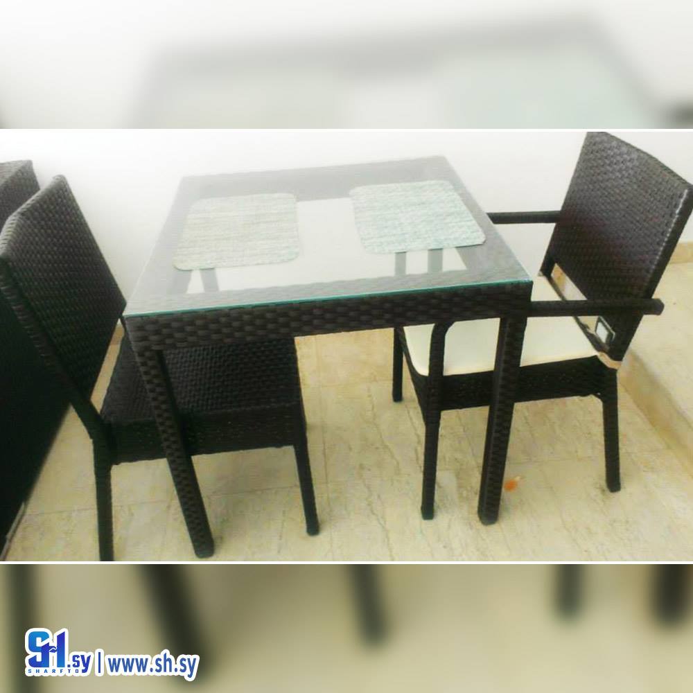 طاولة طعام قياس صغير 2 (شركة بحر للمفروشات الحديثة)