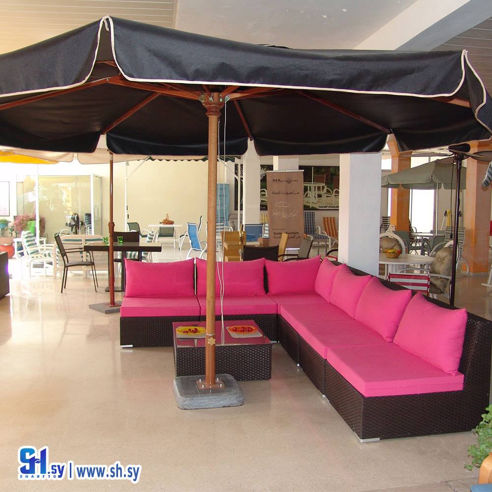 طقم مفروشات مع شمسية 2 (شركة بحر للمفروشات الحديثة)