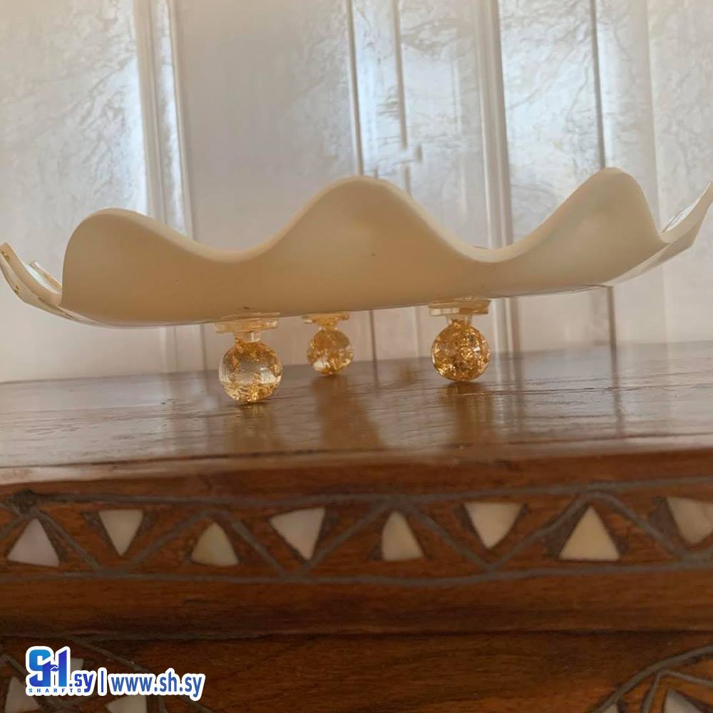 صحن ضيافة مع ورق الدهب (عبير آروز Art)