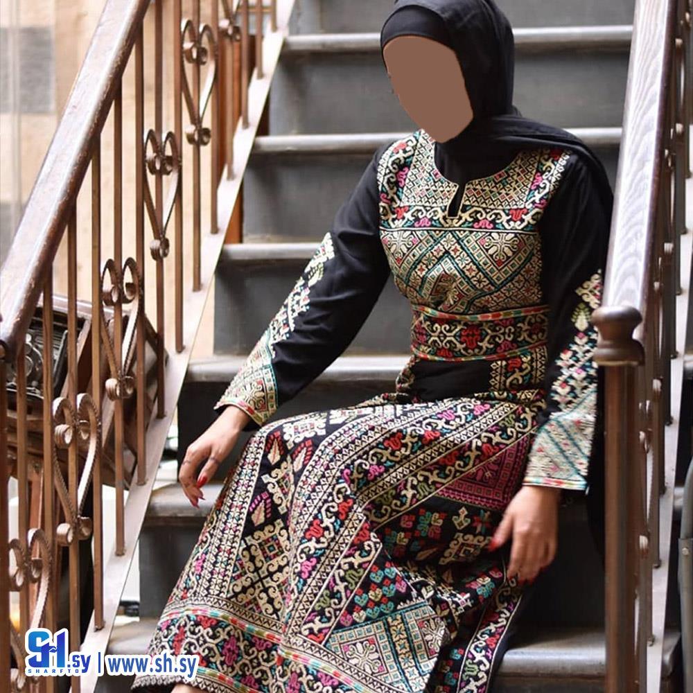 عباية فلسطيني تطريز (معرض النجمة الذهبية)