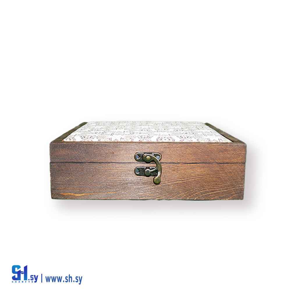 علبة مجوهرات بروكار (حاضنة دمر المركزية للفنون الحرفية)
