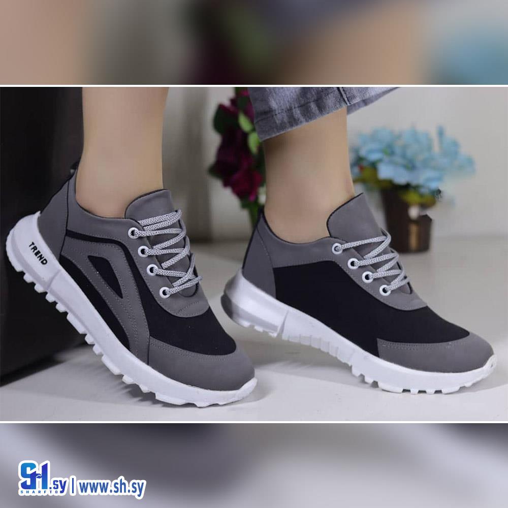 حذاء رياضي نسائي (lole shoes)