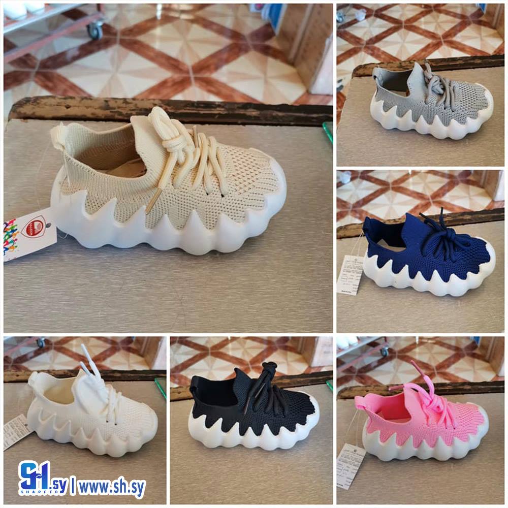 حذاء رياضي ولادي موديل العنكبوت (رامي لتجارة الأحذية)