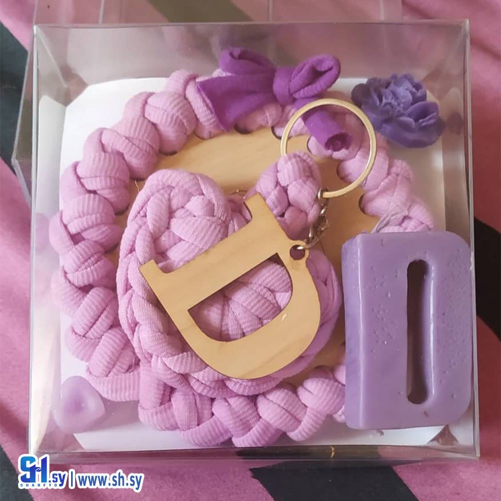 بوكس قاعده ماغ  بورتكليه مع حرف حرف شمع معطر (Nosy Design)