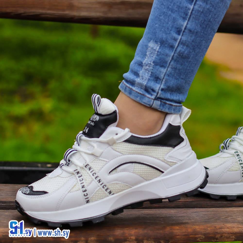 بوط نسائي نعل بروتان طبي (أحذية دواس)