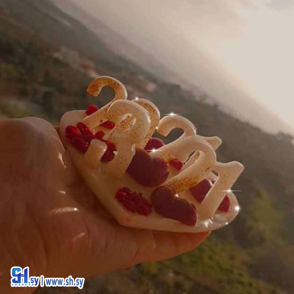 شمع  تاريخ مميز (Sweet scent candle)