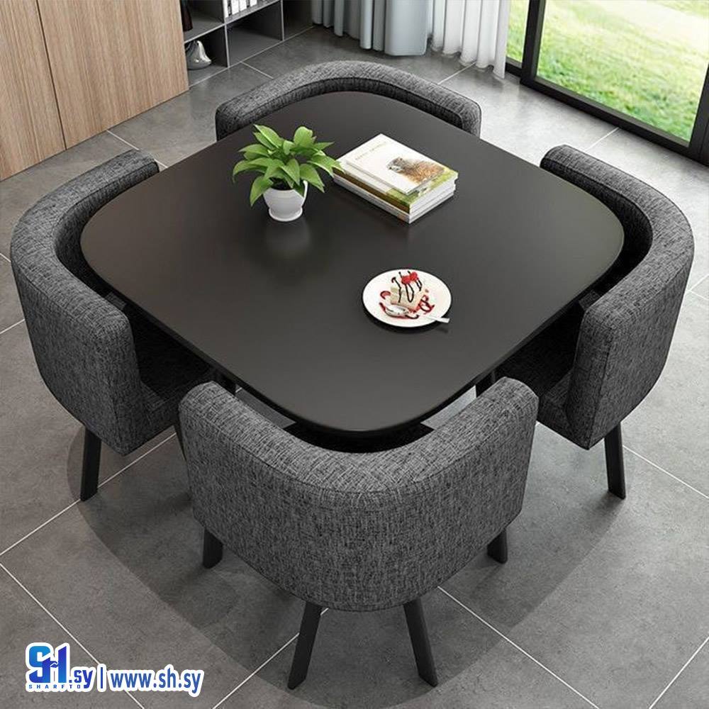 طاولة طعام مربعة موديل 2 (مطرقة ومنشار)