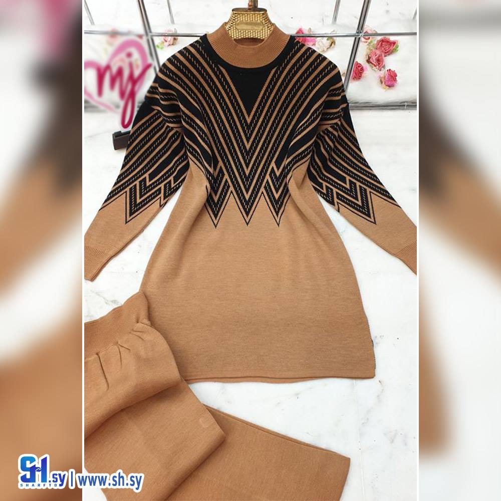 طقم نسائي تريكو (الجاجة)