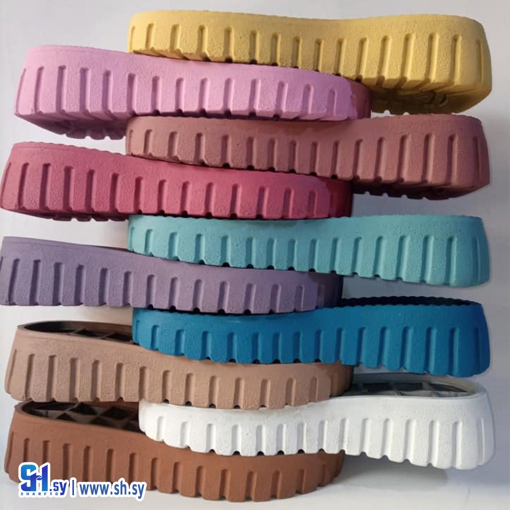 نعل نسواني نفاش 18 (الريم)