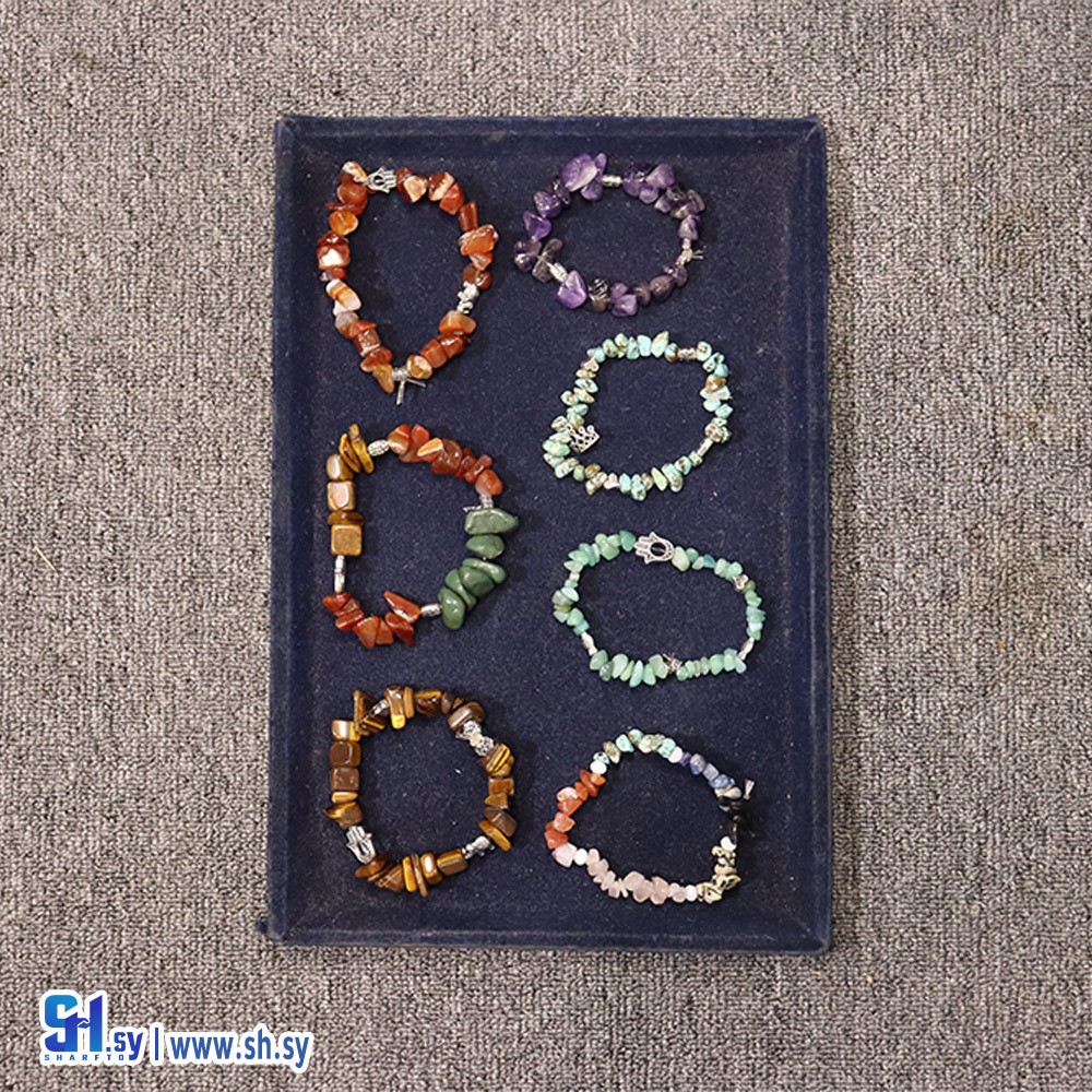 اسوارة بالأحجار الكريمة المتنوعة (Angel Dahman)