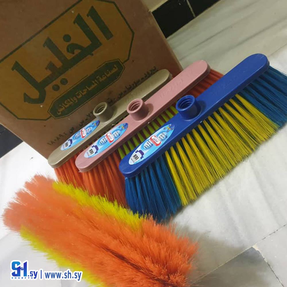 مكنسة بلاستيكية 1 (الخليل للصناعات البلاستيكية)