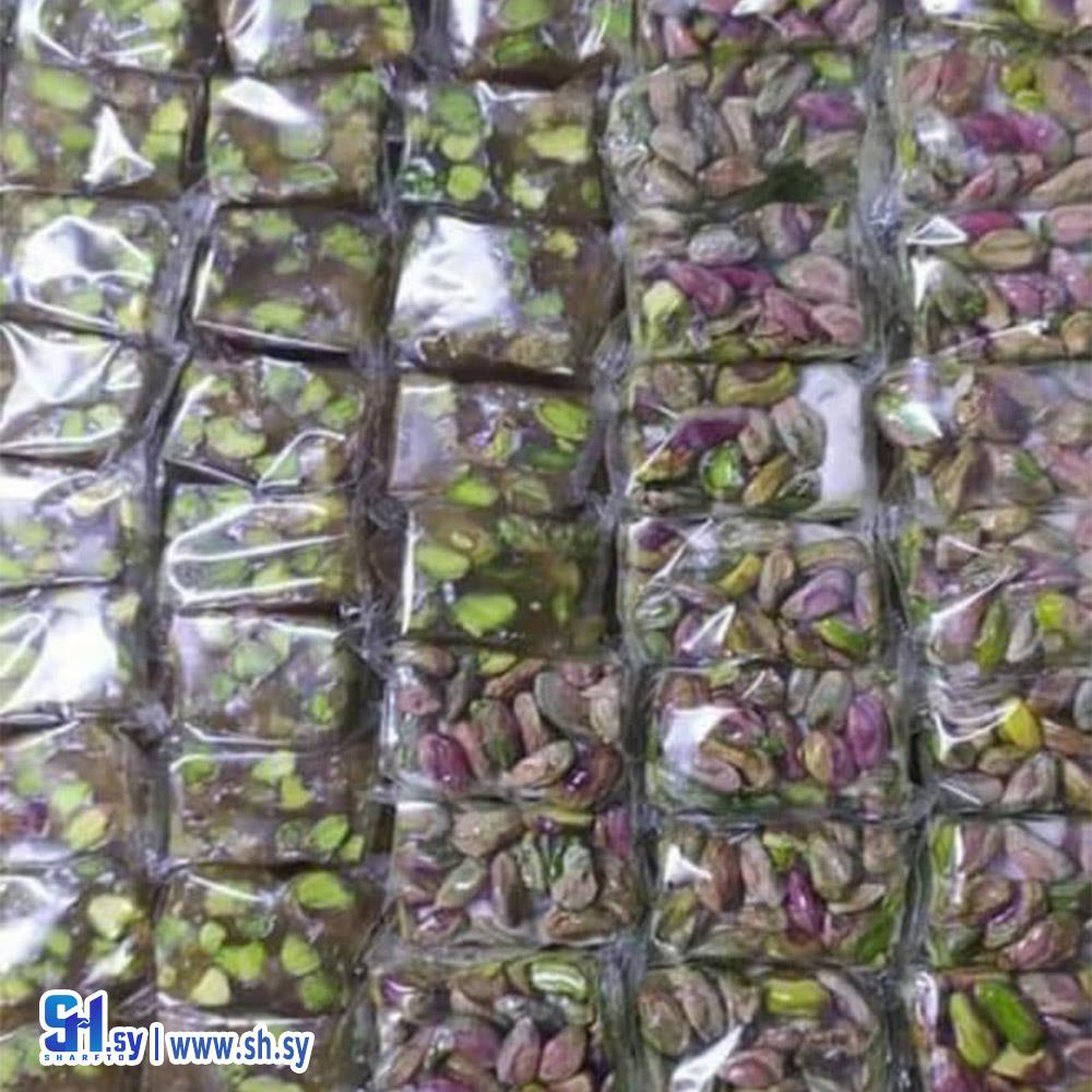 نوغا بلورية حب وسادة بالفستق الحلبي (فراس غازي)