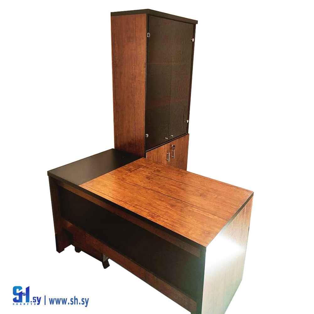 مكتب مع جدارية (مفروشات سعيد الشيخة)