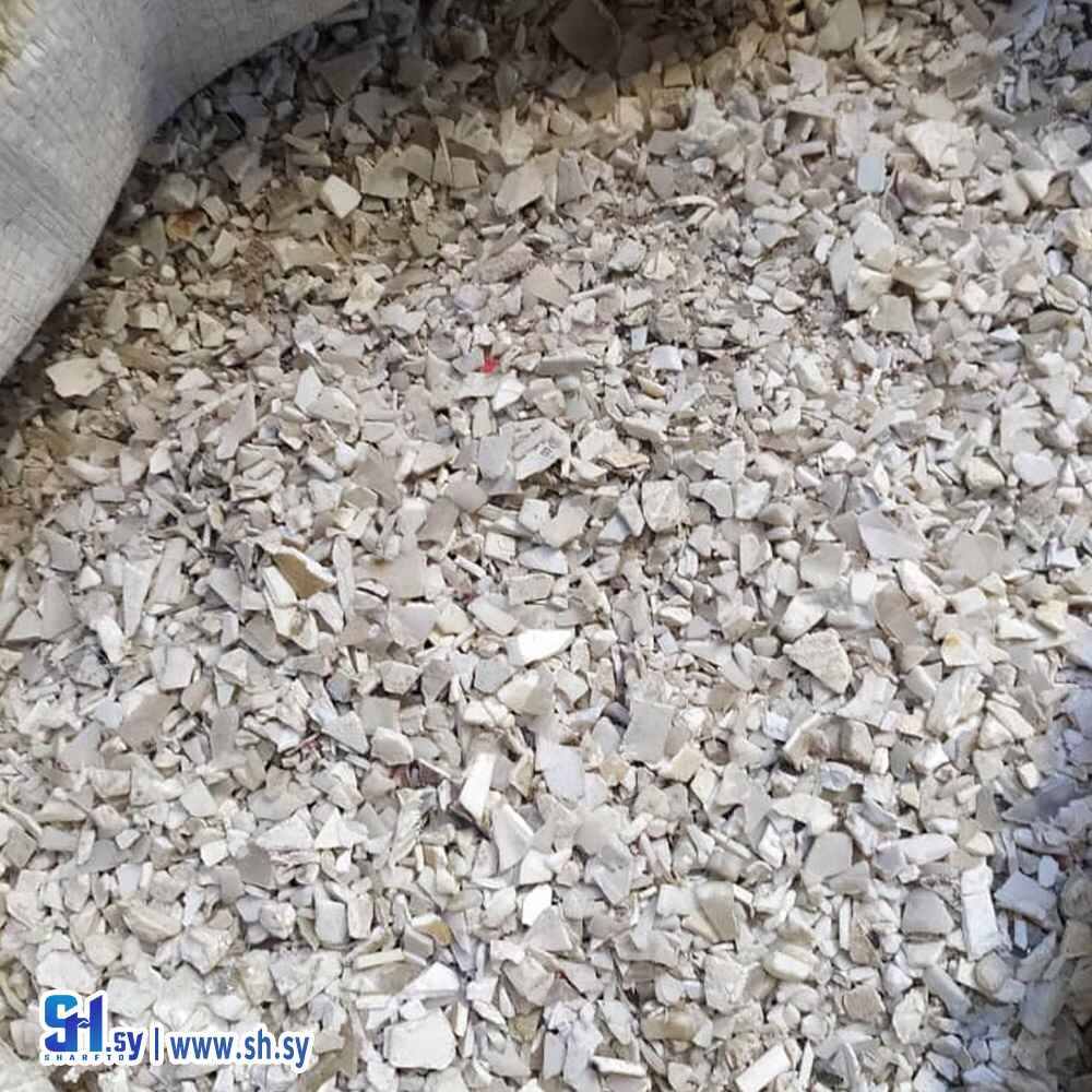 حبيبات حقن الوان11 (نداف بلاست)