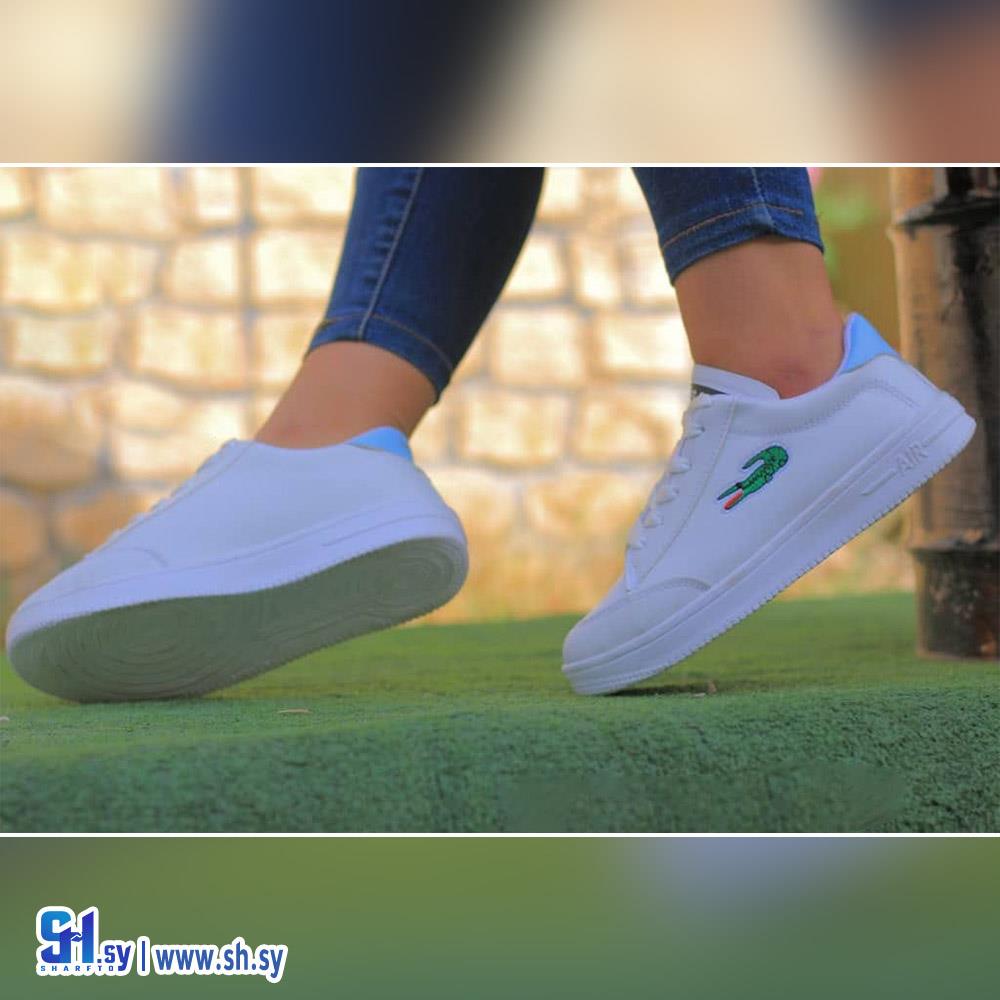 بوط نسواني كونفرس LACOSTE نعل بلوتان  (Ozon Top)