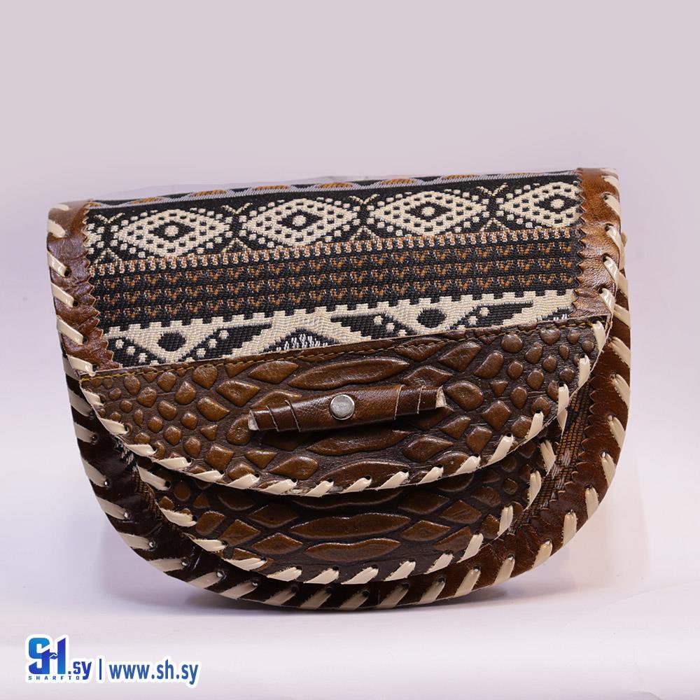 حقيبة كروس بودي نسائية موديل لوزة (الجابي للجلديات الشرقية)