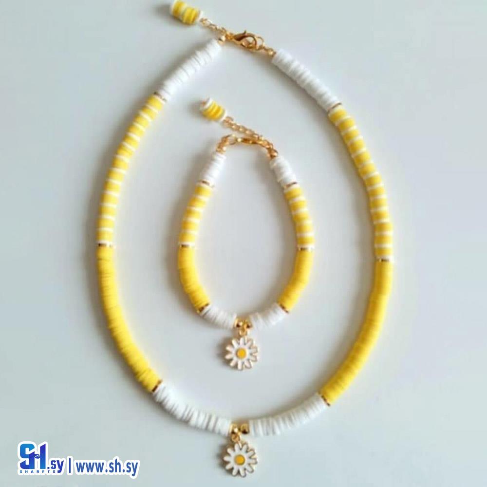 طقم اكسسوار وردة الاقحوان (Bushra Accessories)