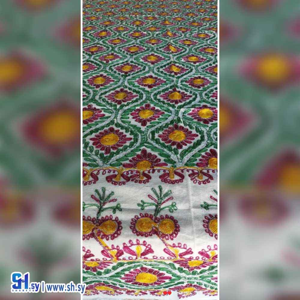 مفرش طاولة موديل 5 (حاضنة دمر المركزية للفنون الحرفية)