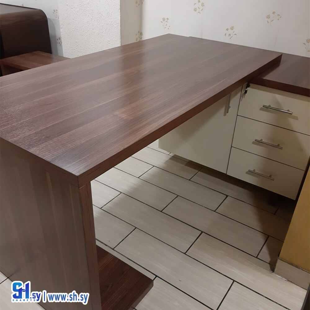 طاولة مكتب موديل 1(الدقاق)