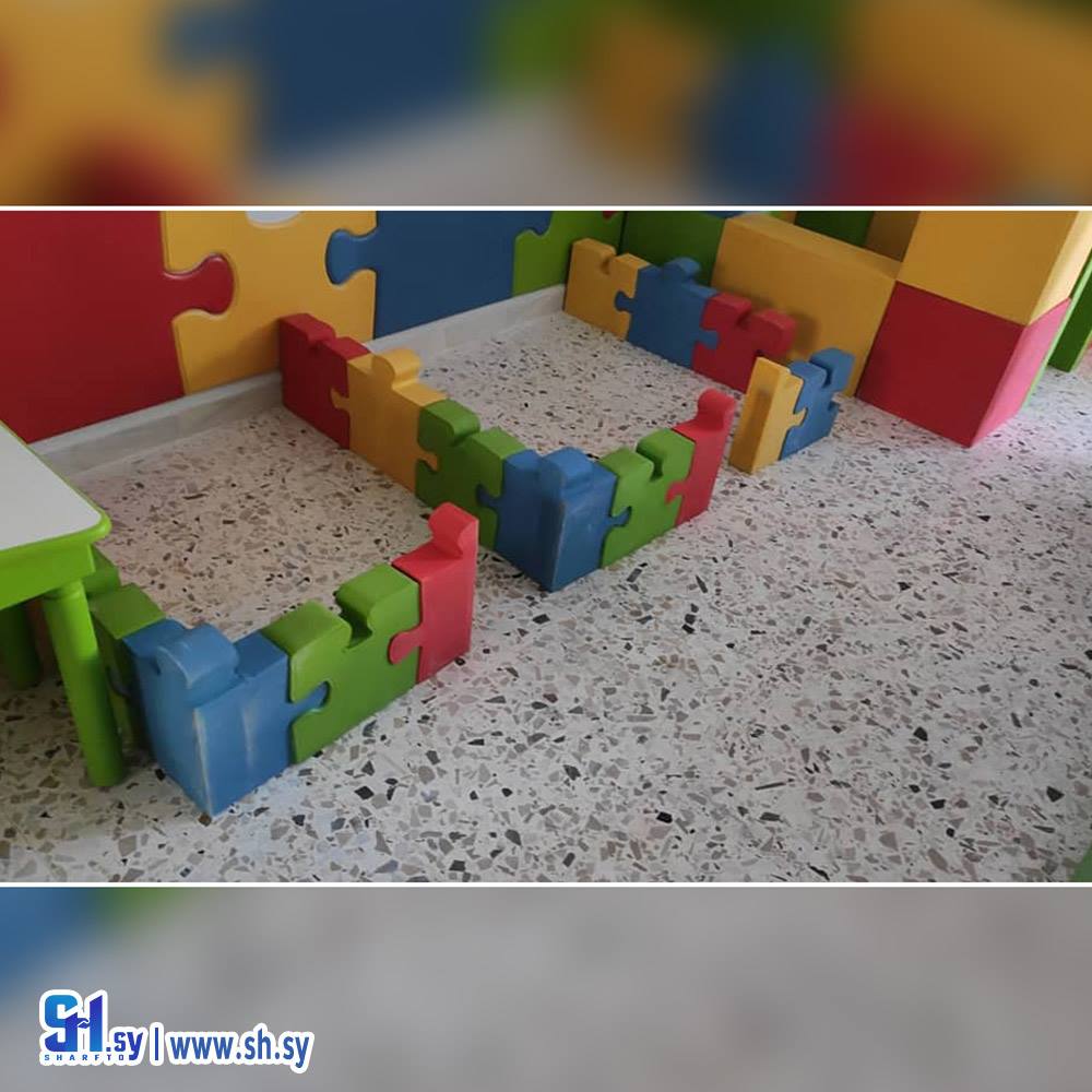 لعبة قلعة اسفنجية كبيرة (مظلات غيد)