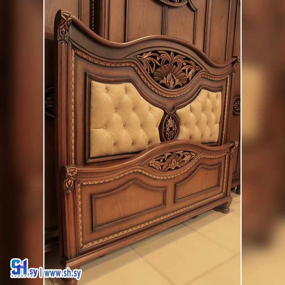 غرفة نوم ملكية  (معرض الجود للمفروشات)