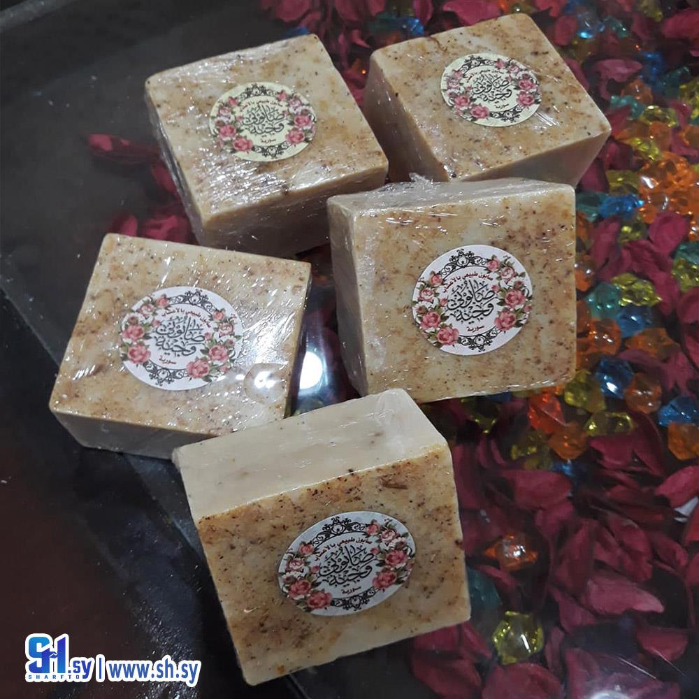 صابون زيت البابونج مع زبده الشيا (شركة الوجيه)