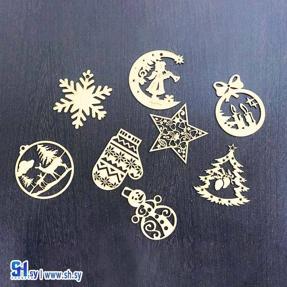 شرائح خشب مزخرفة حسب الاسم (موزاييك)