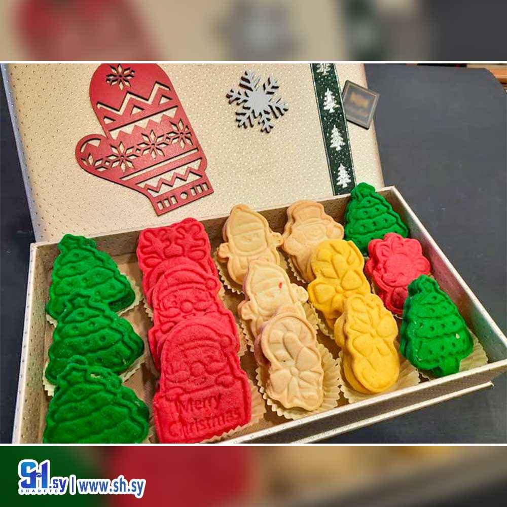 كوكيز العيد مع زبدة اللوتس (سكر نبات)