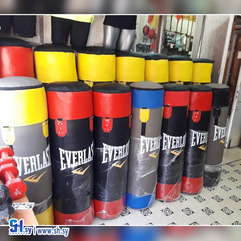 كيس ملاكمة (الكأس الذهبي)