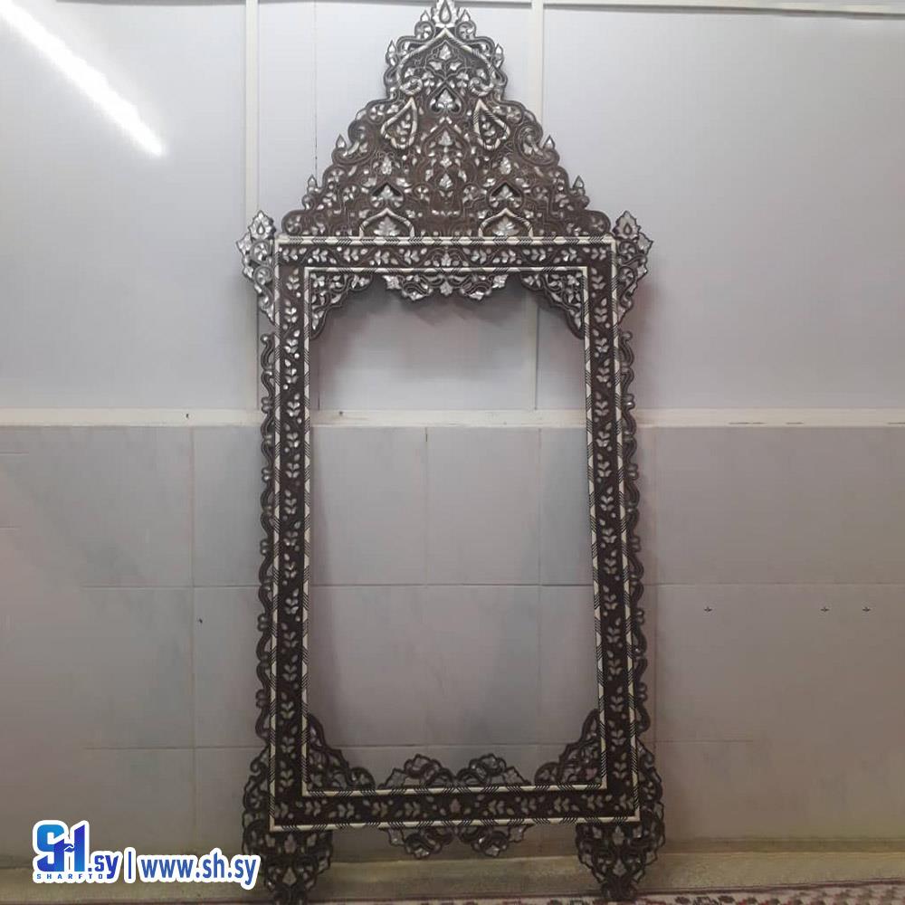 برواز مع تاج موديل 4 (عصام الحلبي)